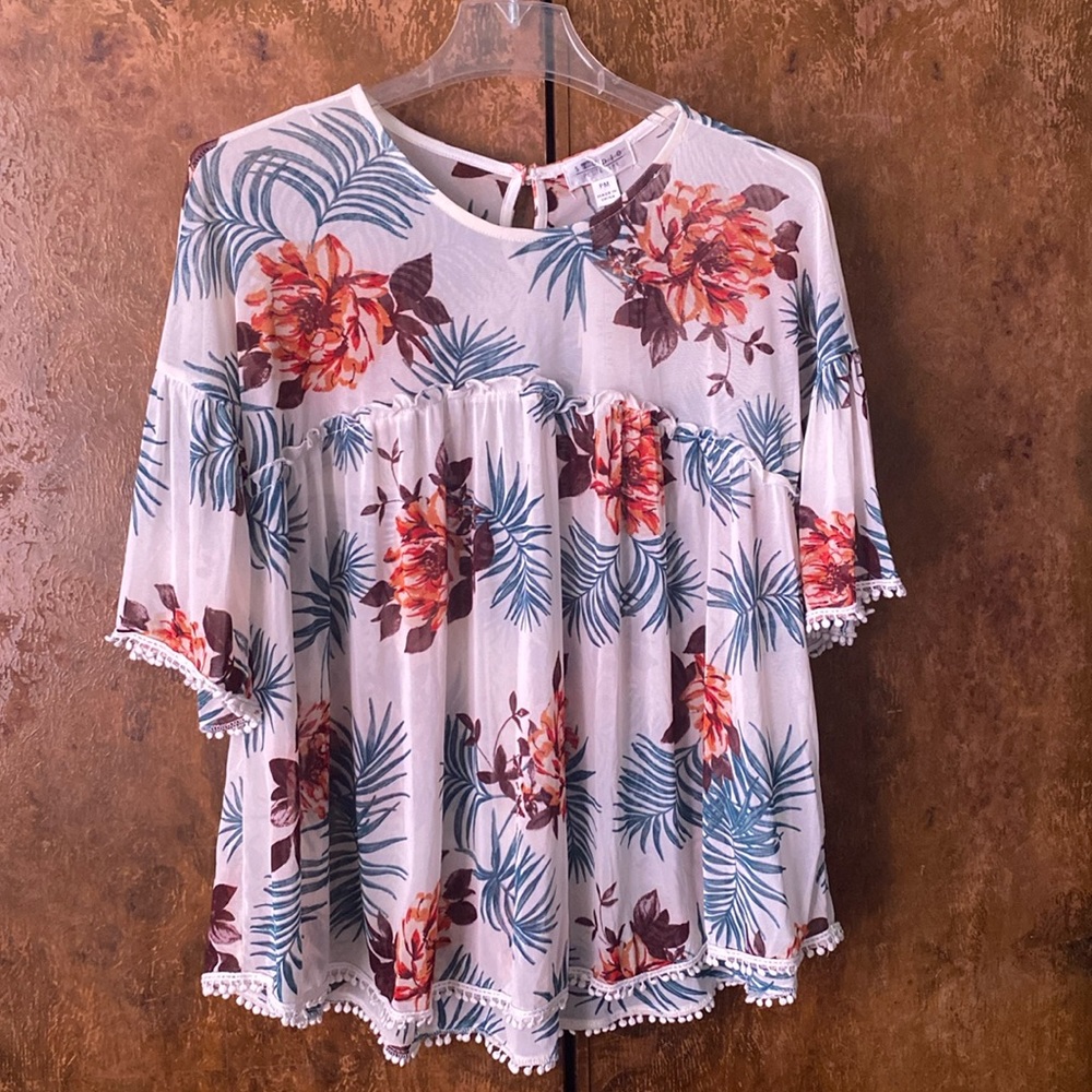 Studio JPR Tropical Print Blouse